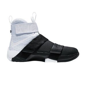 Lebron Soldier 10 Pinnacle